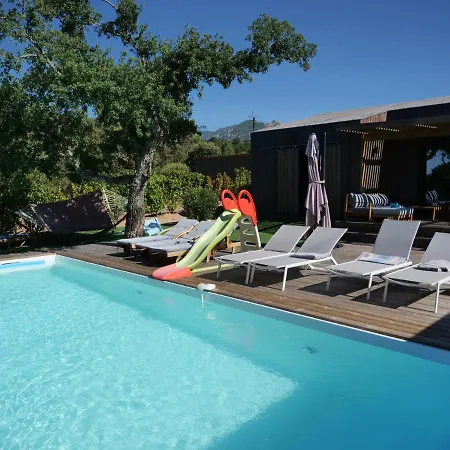 Villa Di Sogni - D'archi, 8 Pax, Pisc Chauffee