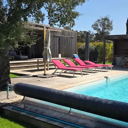 Di Sogni - D'archi, 8 Pax, Pisc Chauffee Gialla